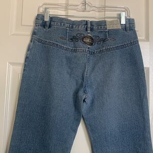 Vintage Harley Davidson Women Size 6,Embroidered boot cut jeans
